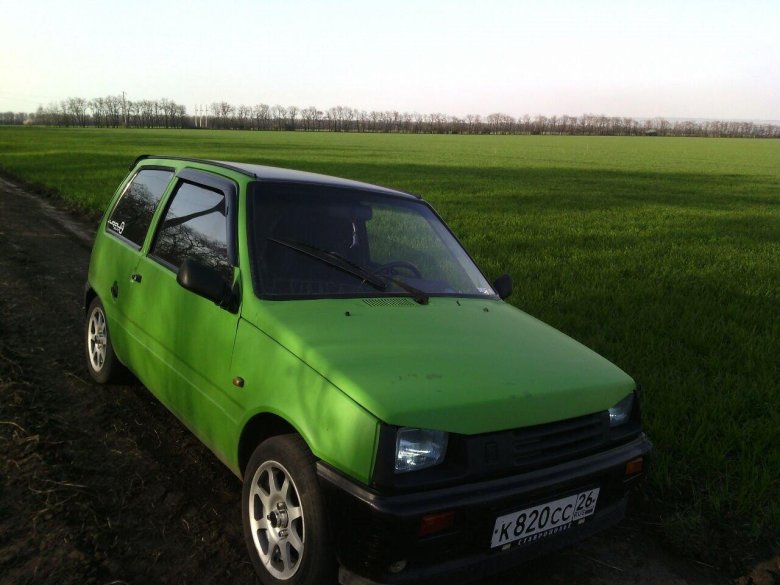 Ваз-11113 lada oka зелёный