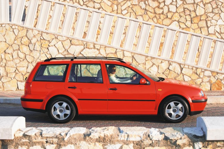 Volkswagen golf iv универсал