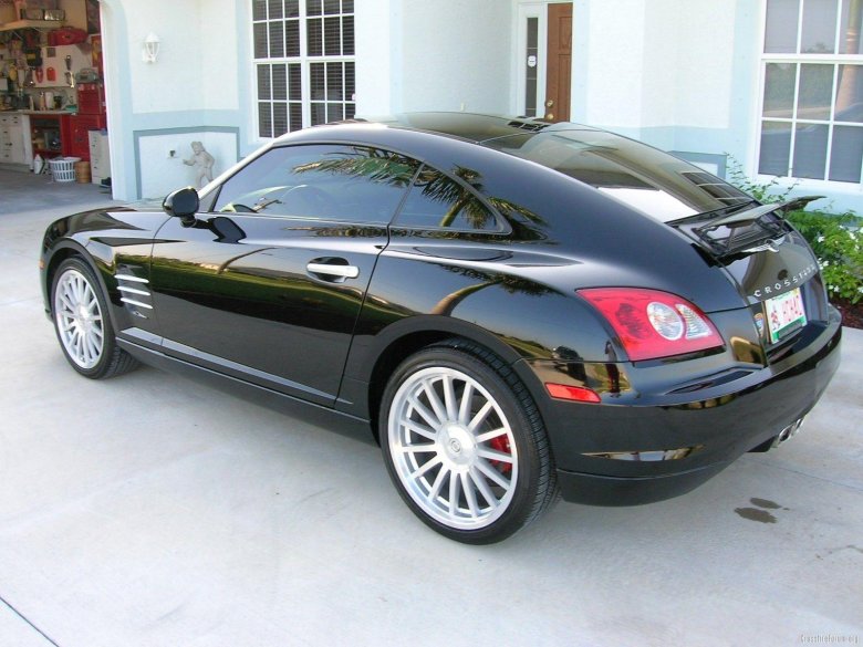 Chrysler crossfire черный