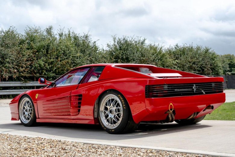 Ferrari testarossa 1986