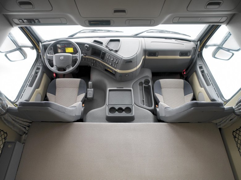 Volvo fm4 кабина