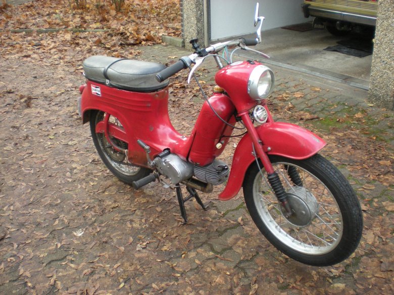 Ява пионер 50