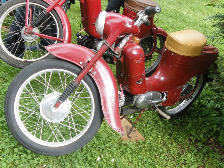 Мотоцикл ява 50