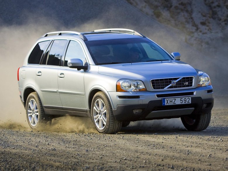 Volvo xc90 2008 v8