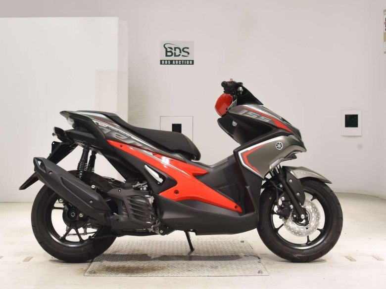 Yamaha aerox 155