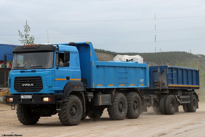 Урал безкапотник самосвал 6х6