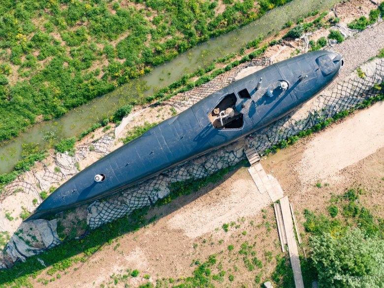 Немецкая подводная лодка u-995