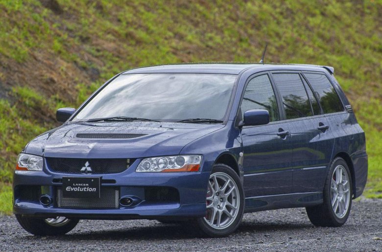 Mitsubishi lancer evolution wagon 2005 год