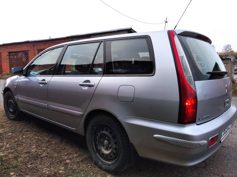 Митсубиси универсал 1999г