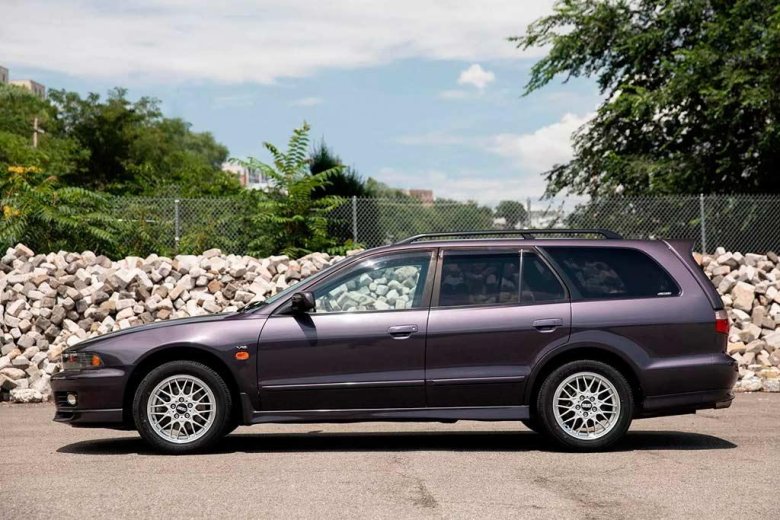 Митсубиси легнум универсал