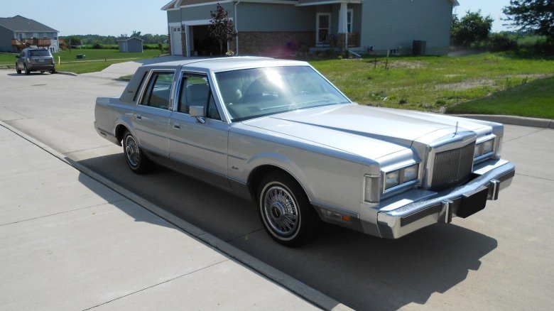 Линкольн таун кар 1986