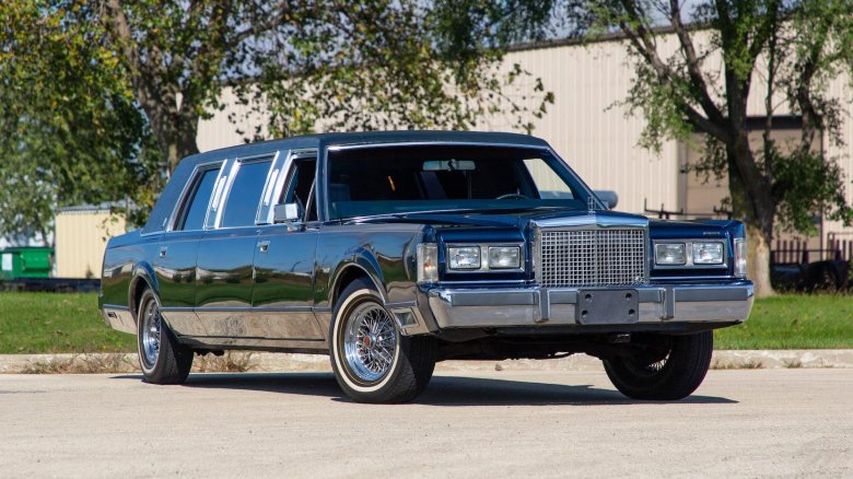 Lincoln town car 1984