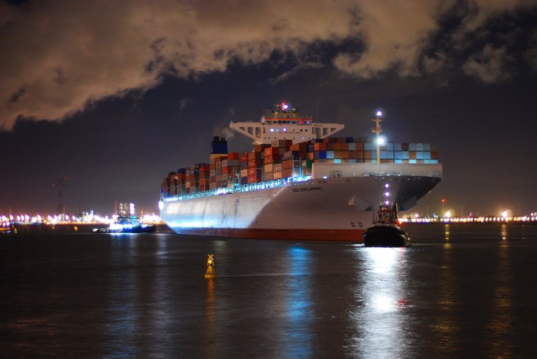 Грузовой корабль