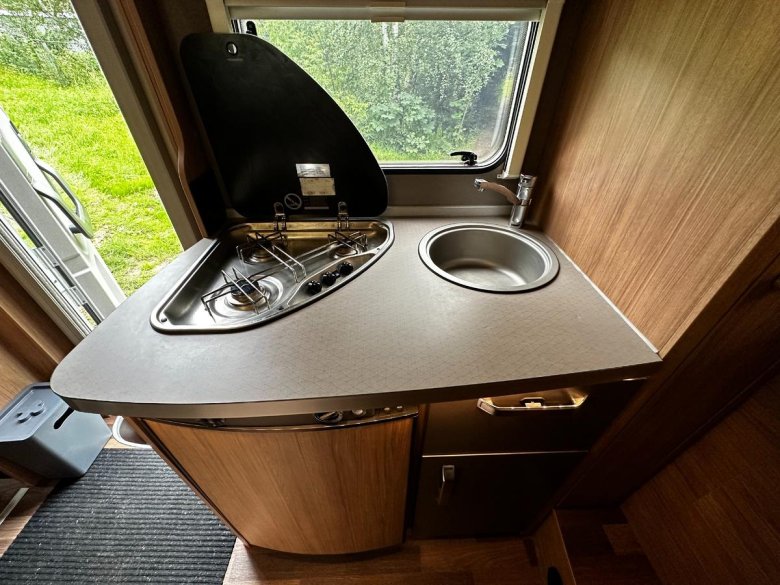 Прицеп кемпинг