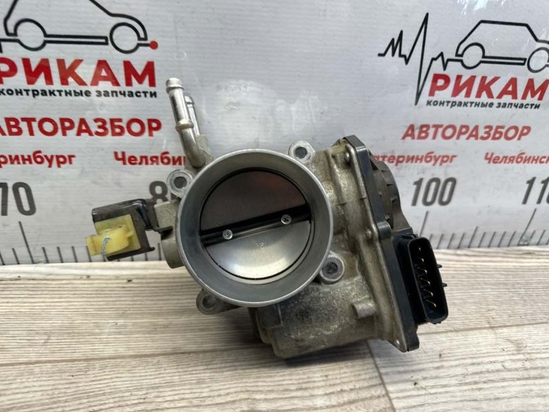 Дроссельная заслонка toyota