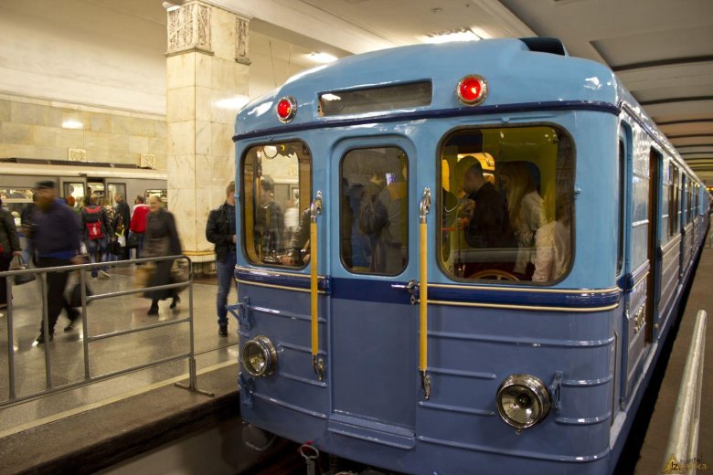 Метровагон ретропоезд сокольники