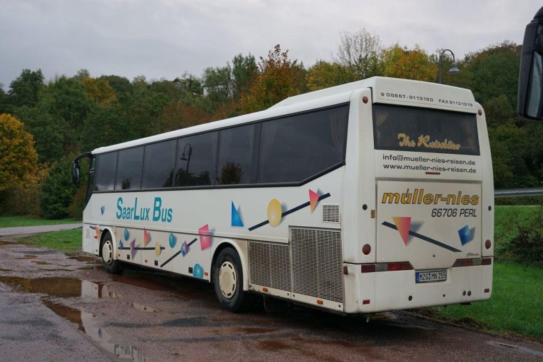 Туристический автобус