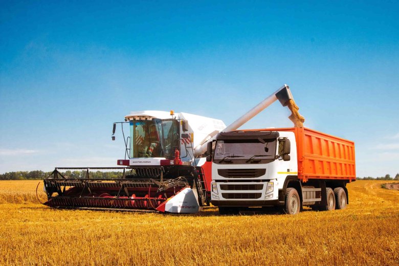 Зерноуборочный комбайн nova