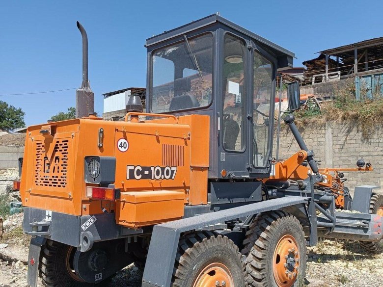 Автогрейдер umg гс-10.07