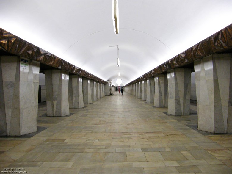 Московский метрополитен станция боровицкая