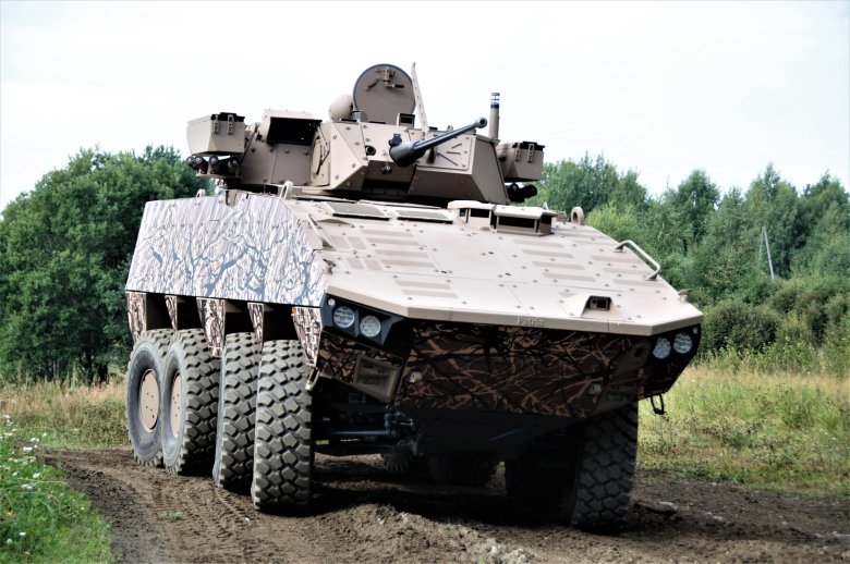 Armoured wheeled vehicle