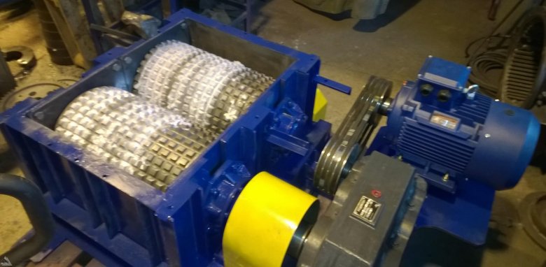 Дробилка двухвалковая дв-400р