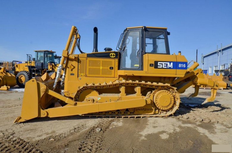 Бульдозер sem 816d