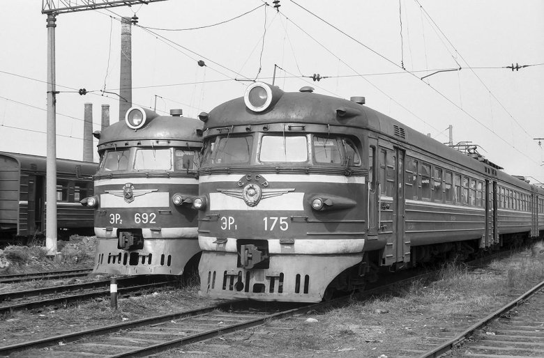 Эр 1 электропоезд