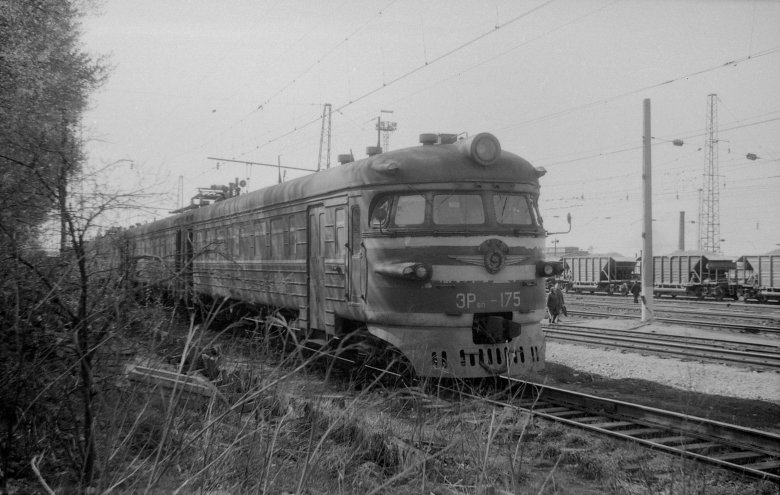 Электричка эр9 ссср