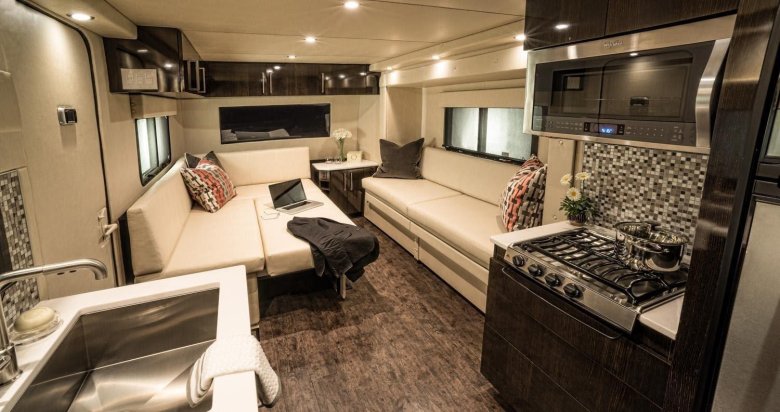 Автодом ford earthroamer