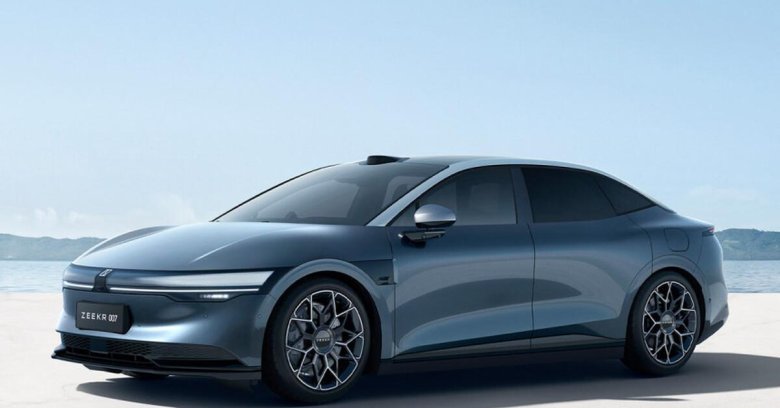 Zeekr 001 2024 седан