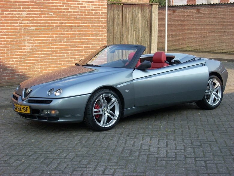 Alfa romeo spider 916