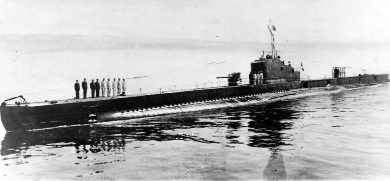 Французская подводная лодка сюркуф