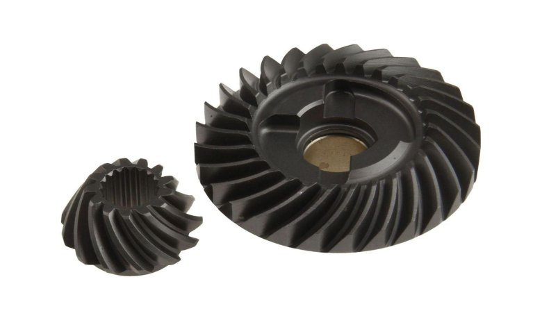 Шестерни редуктора сузуки дт 85