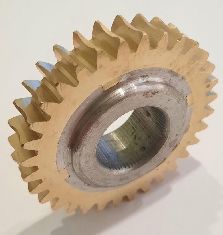 Шестерня редуктора для культиватора