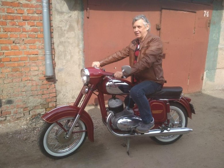 Мотоцикл ява 350