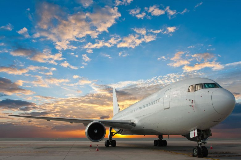 Самолет пассажирский