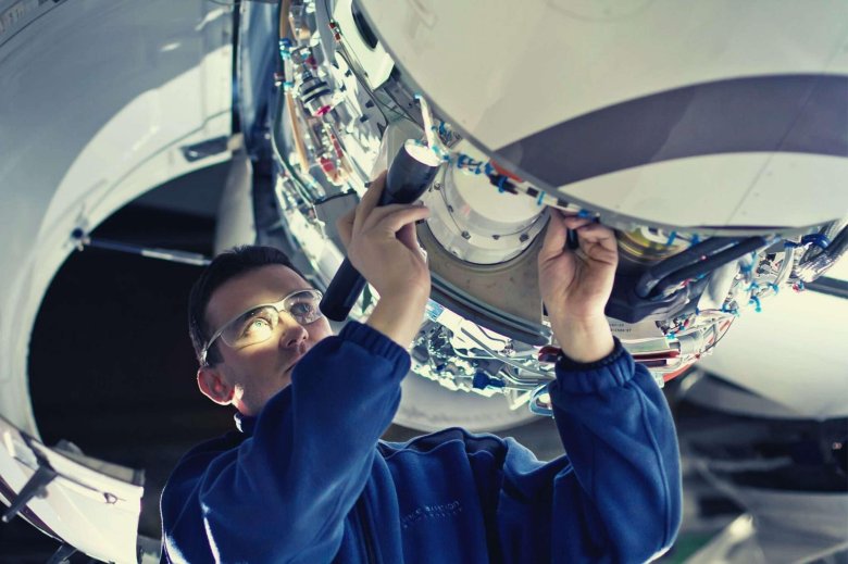 Техническое обслуживание самолета