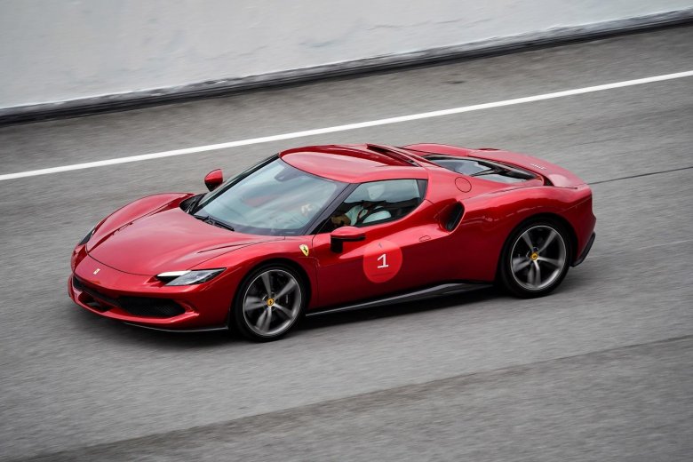 Феррари 296 гтб