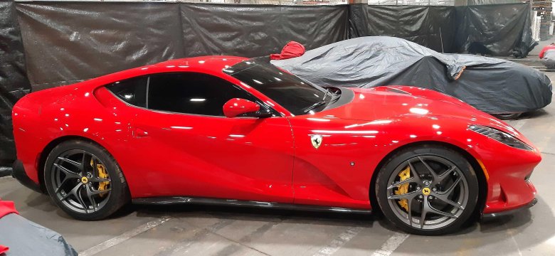 812 superfast ferrari