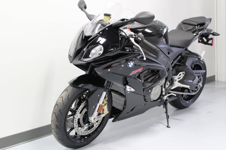 Мотоцикл bmw s1000rr