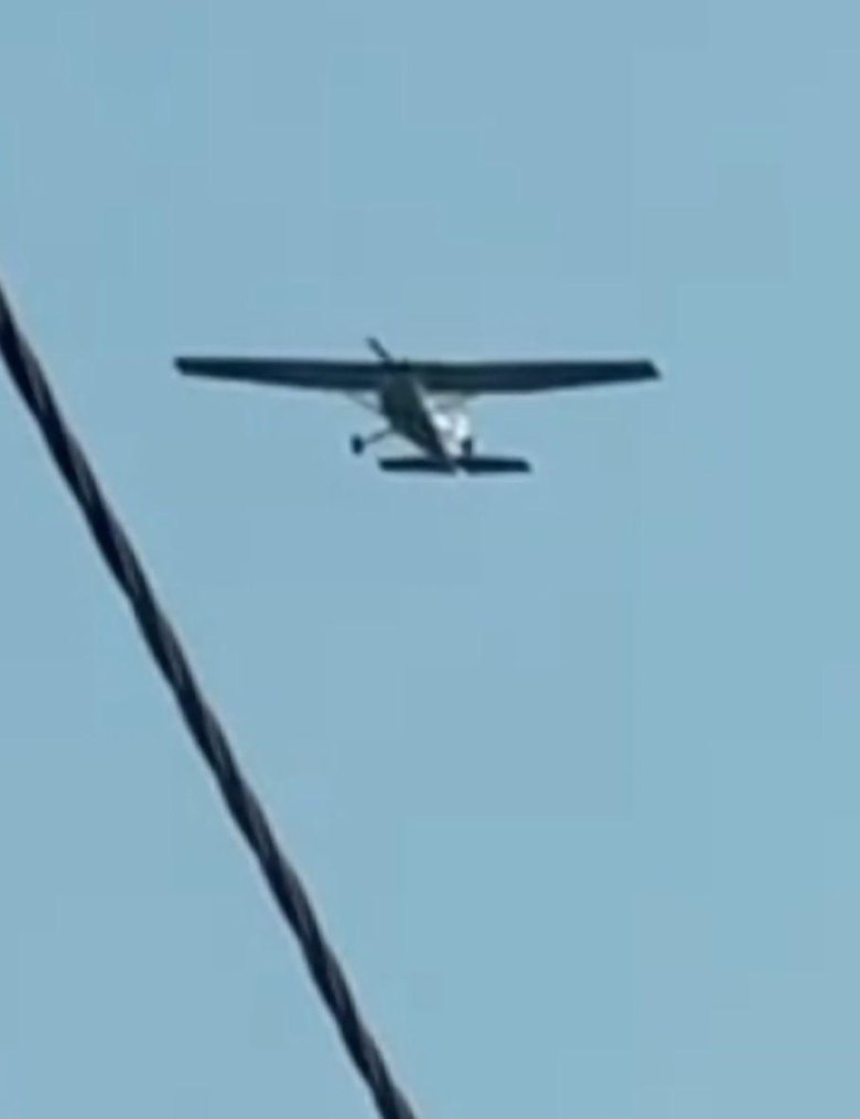 Самолет cessna 172