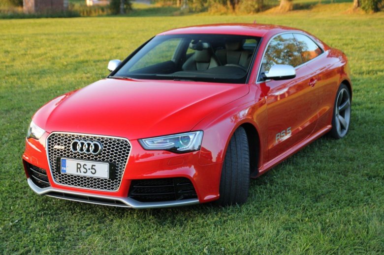 Audi rs 5 8 t