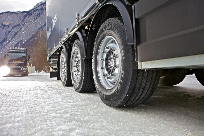 Зимняя резина на фуру