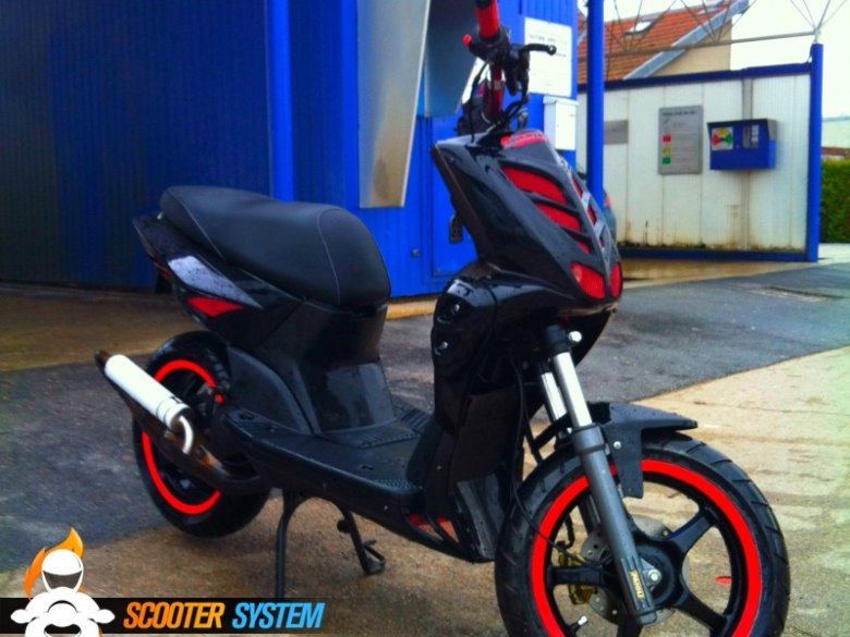 Aprilia sr 150