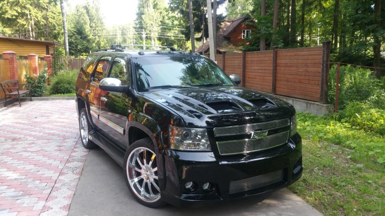 Chevrolet tahoe black 2007