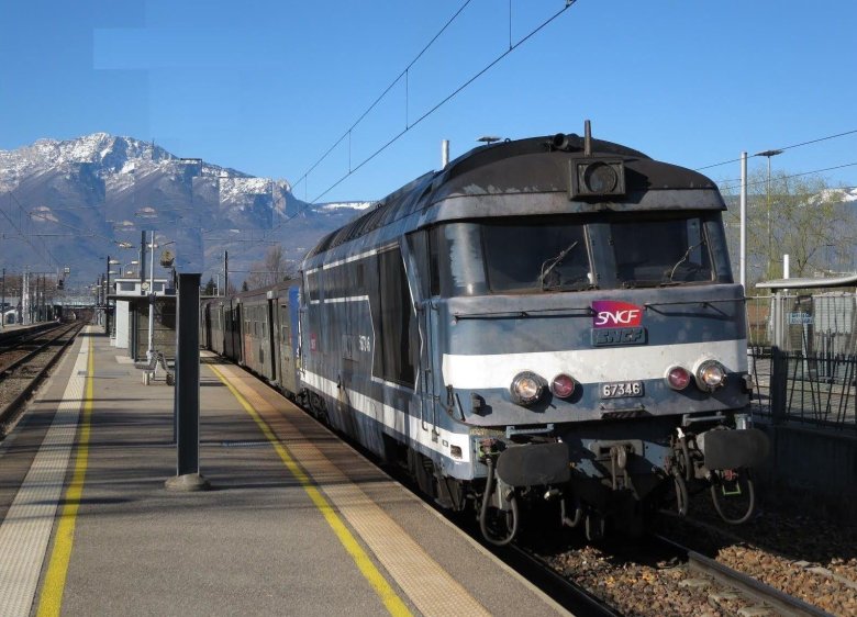 Sncf поезд франция