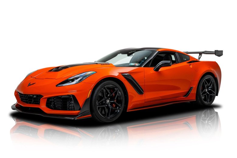 Шевроле корвет zr1 2019