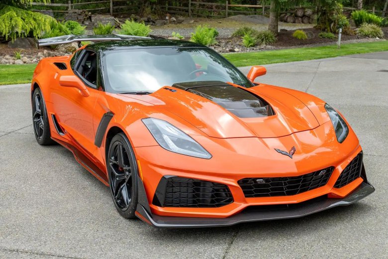 Chevrolet corvette zr1 c8