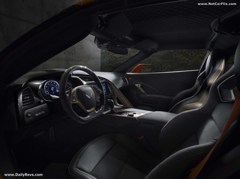 Chevrolet corvette 2019 салон